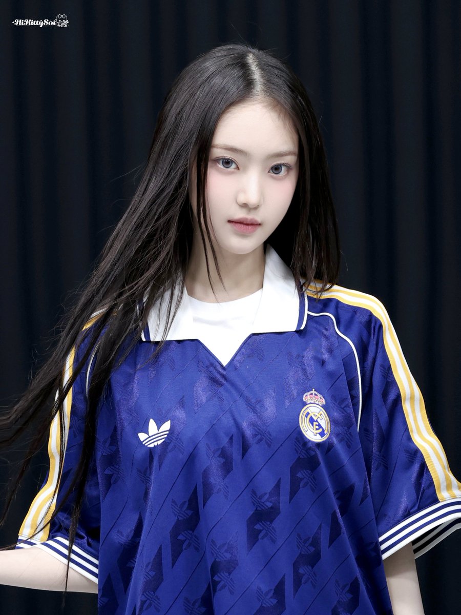 HiKittySol tweet media