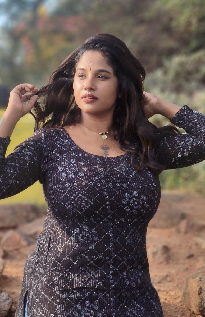 secretlover885 tweet media