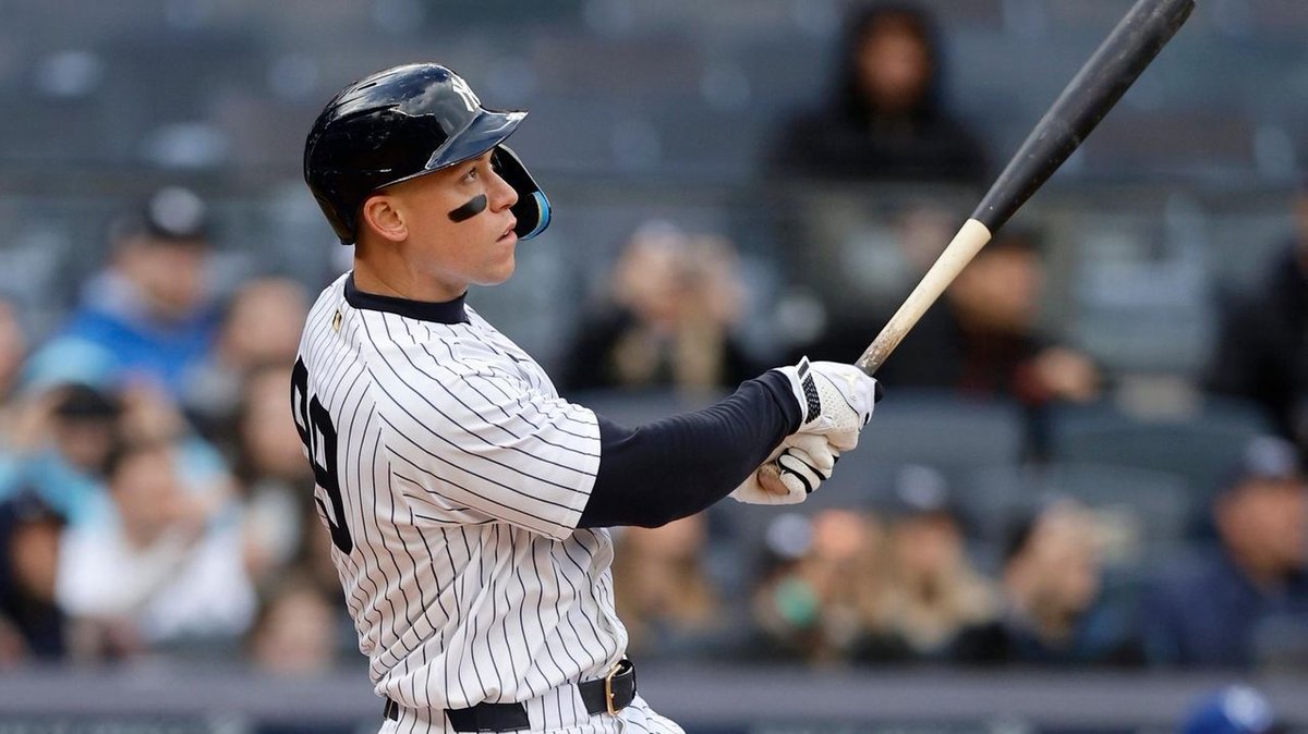 NYBBWAA's tweet image. David Lennon: Aaron Judge, leadoff hitter? Why the Yankees should consider the idea by @DPLennon for @NewsdaySports: The Yankees had Ben Rice and Judge hitting 1-2 on...  &amp;lt;$&amp;gt; newsday.com/sports/columni… #Yankees