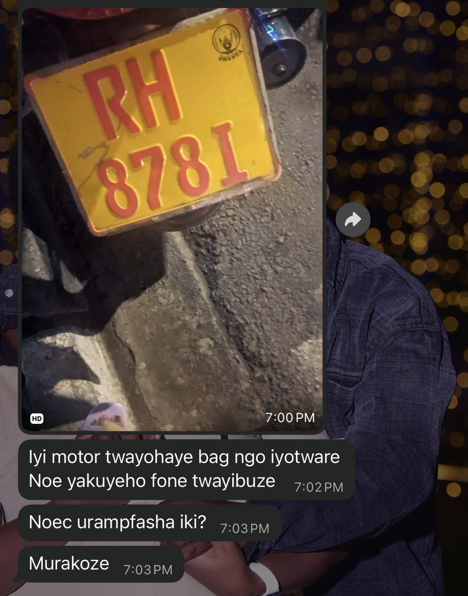 NdahiroPapy's tweet image. #rwot Ibyinyarugenge bikomeje kugorana uwari utwaye iyi Moto ngo Bamuhaye ibintu yagombaga gutwara aho kubigeza aho yari kubitwara arabyijyanira. Ese birakwiye @Rwandapolice @Billy7Rwoth