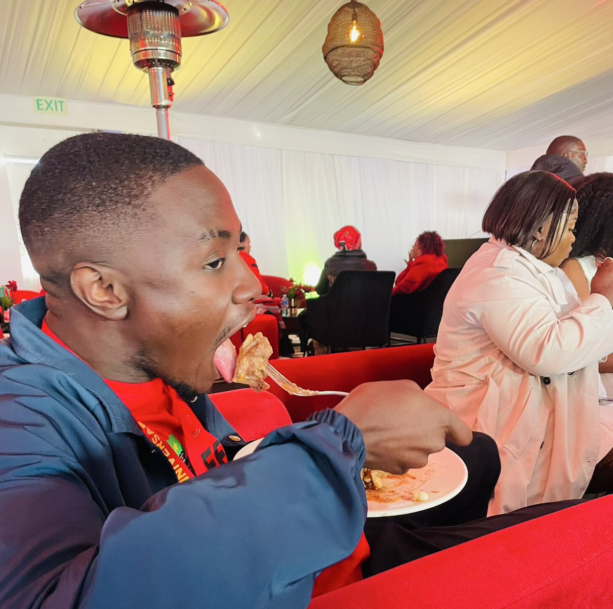 Oscar Ofentse Letsoalo tweet media