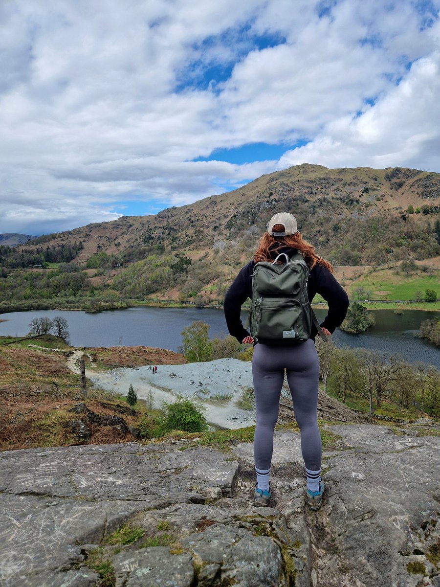 RxRedHead tweet media