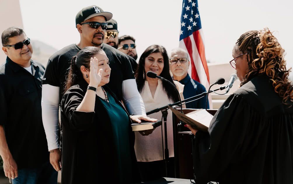 CSUSBNews's tweet image. As California State University, San Bernardino celebrates 60 years, alumna Laurena Bolden reflects on a journey rooted in identity, education, and service. 💙

Read more: bit.ly/4tSFm6f 
#CSUSB #CoyotePride #CSUSBAlumni #BoldVision #HigherEducation