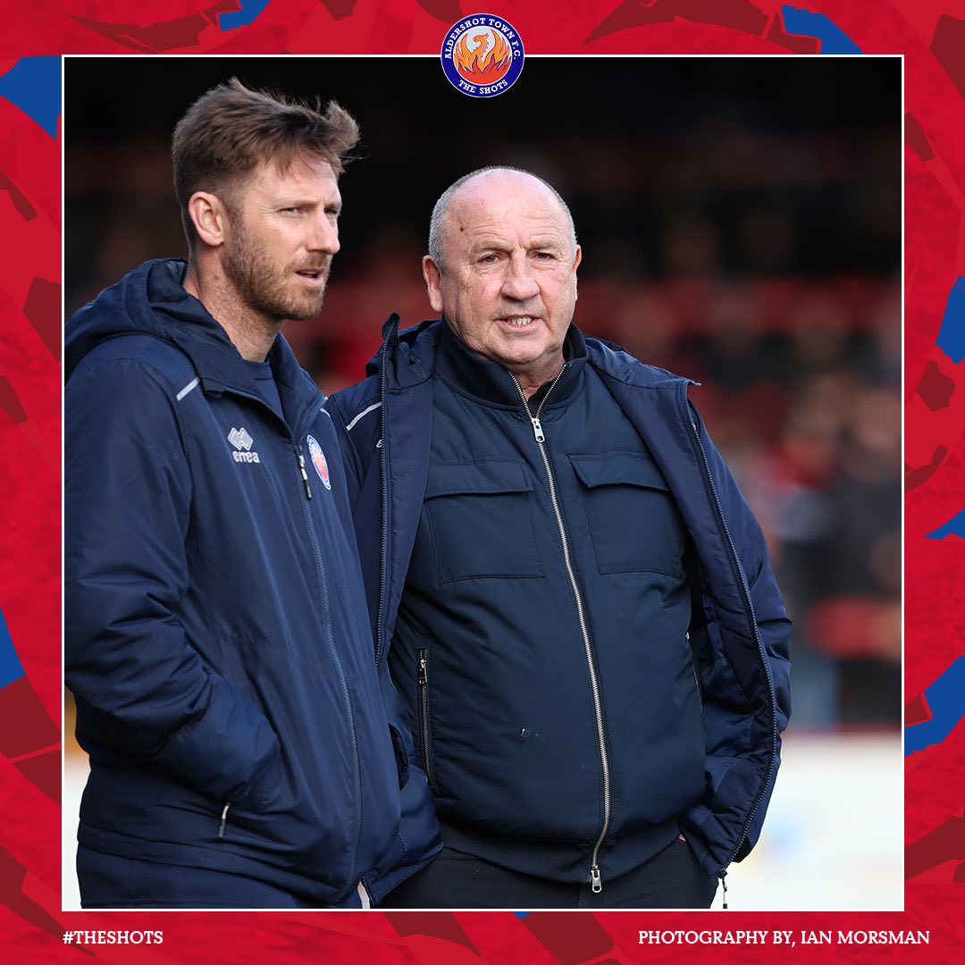 TodoFL's tweet image. ◻️ Sábado. John Coleman, tras perder en Brackley: “La realidad es que los jugadores no son lo suficientemente buenos. Los fans merecen algo mejor y yo me encargaré de dárselos el próximo año”.

⚠️ Lunes: #AldershotTown confirma que John Coleman no seguirá para la 26/27.

#NL