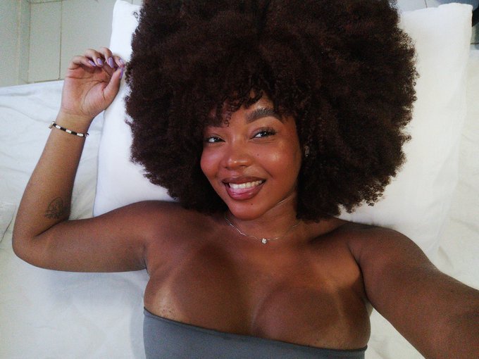 S33N DIS? tweet media