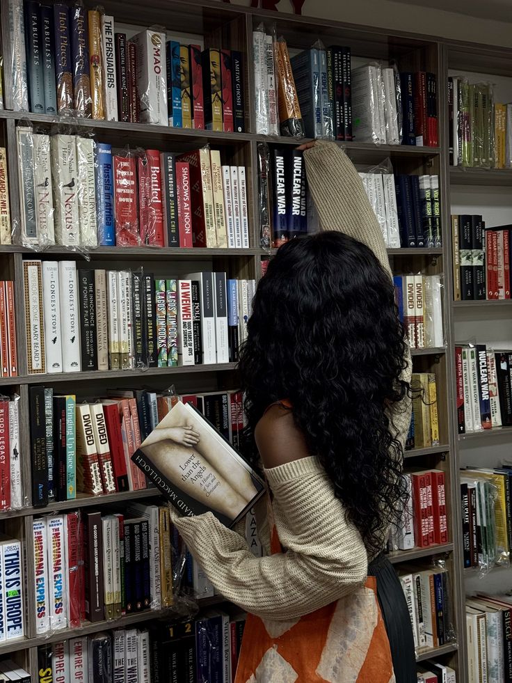 dunsin reads📚⚖️ tweet media