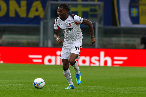 Milan Posts tweet media