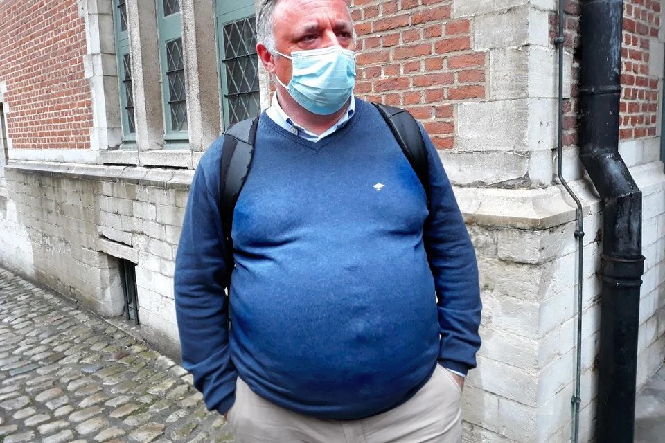 top_politiek's tweet image. Ja,
pseudo-wetenschappers vol 'medische' #gaslighting dat niet uitsteeg boven wichelroede-lopers,
kwakzalvers, alchemisten en astrologen uit de middeleeuwen.