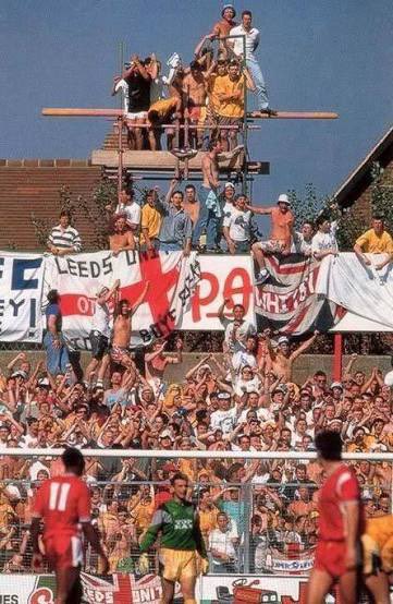legendsofleeds's tweet image. Bournemouth away on Wednesday and a place that holds some special memories 🔵🟡

#lufc #leeds #leedsunited #leedsleedsleeds #lufcawaydays