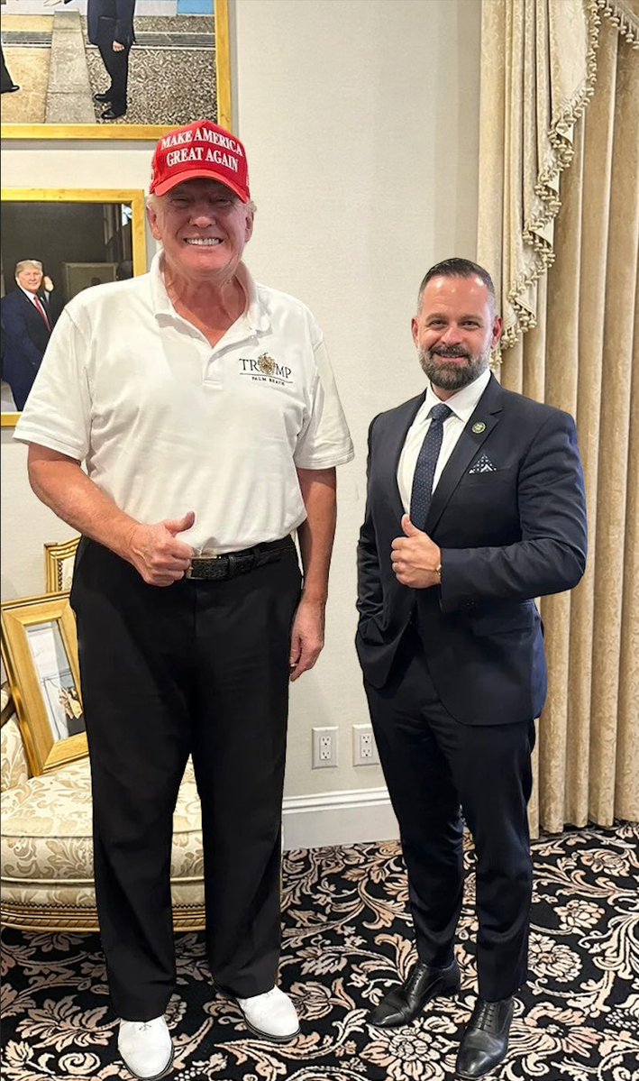 Roger Stone tweet media