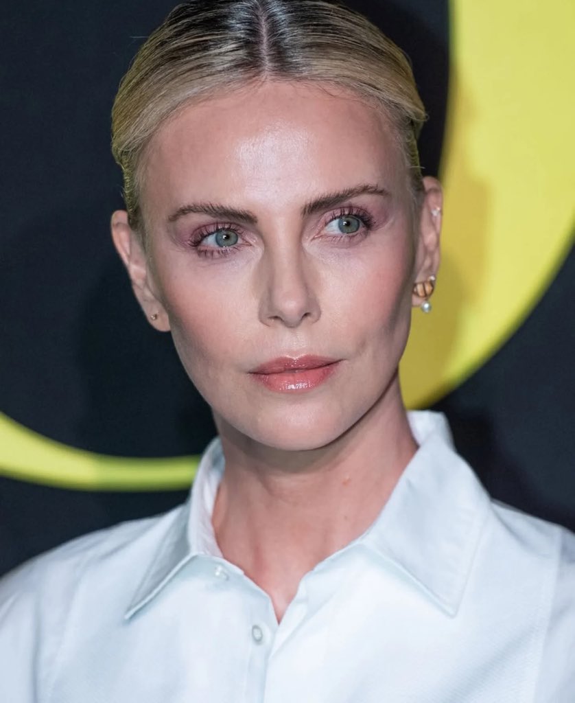 Charlize Theron tweet media