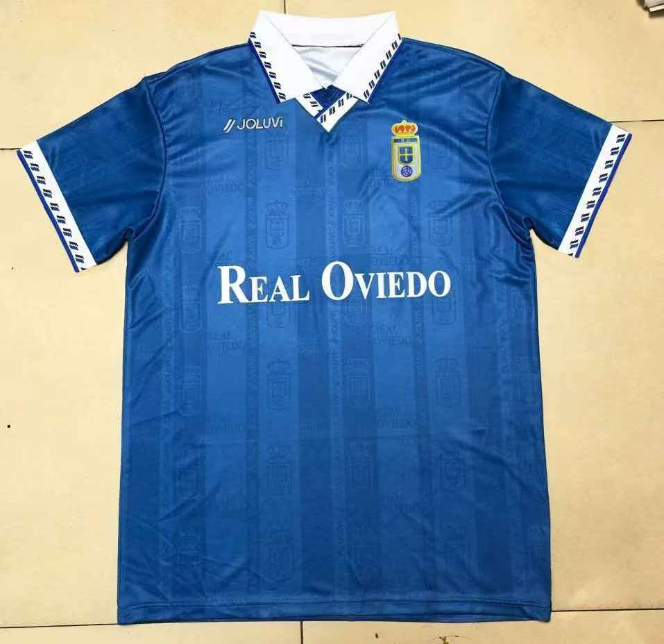 ¡SORTEO!🚨

Lo prometido es deuda, una de las camisetas mas bonitas de la historia del Real Oviedo. 

Para participar:
- Síguenos❤️
- Dale RT a este post 🔃

*Menciona a un amigo para mas posibilidades.

Recuerda que solo son 70 unidades. 

📆Ganador: DOMINGO 26/04/26