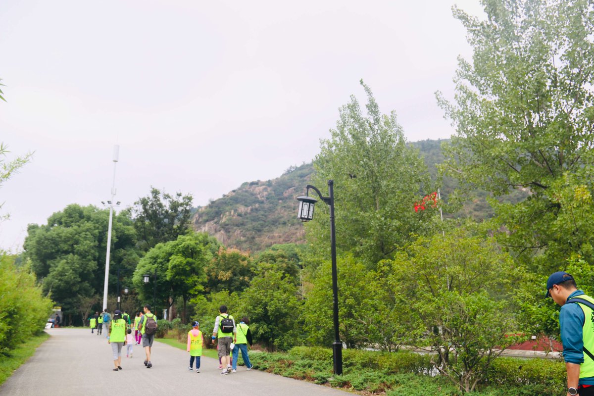 FredKarout's tweet image. "Level up your skills today!  Whether it’s coding, design, or language learning—consistent 15-minute daily practice beats cramming. What skill are you growing this week #SkillBuilding #GrowthHack"