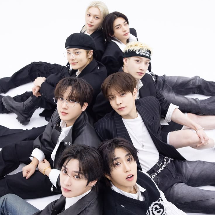 ✩ stelle ✩ tweet media