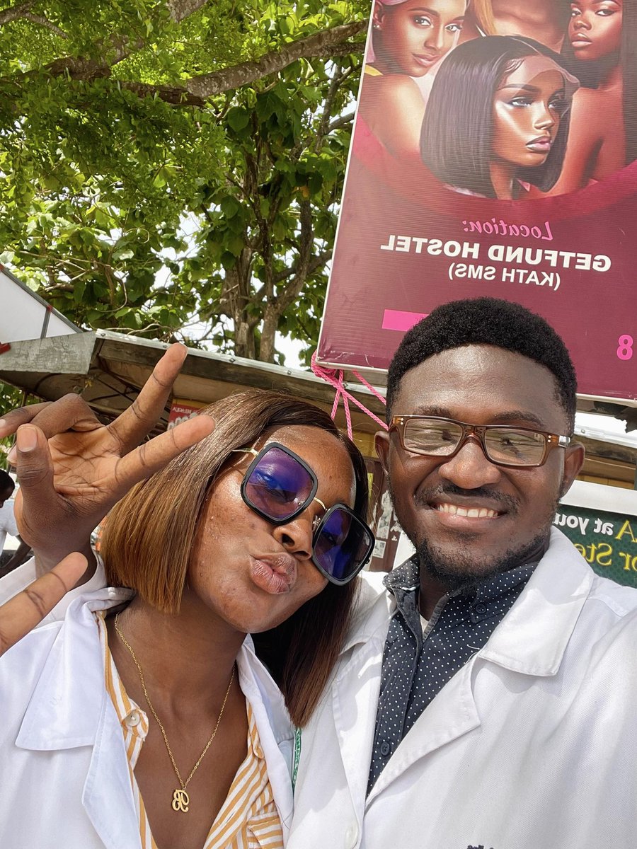 bhadext's tweet photo. Hey  Boahemaaaa ❤️ @Boahemaa_miss 

My first year sitting partner in Pharmacy school. Roughly six years ago, we both left Biological science class after first year to start PharmD💊💉😁✨💫, now we have few months to complete the 6 years journey. God is good❤️, Time runs fr! https://t.co/9c1EtjTrIC