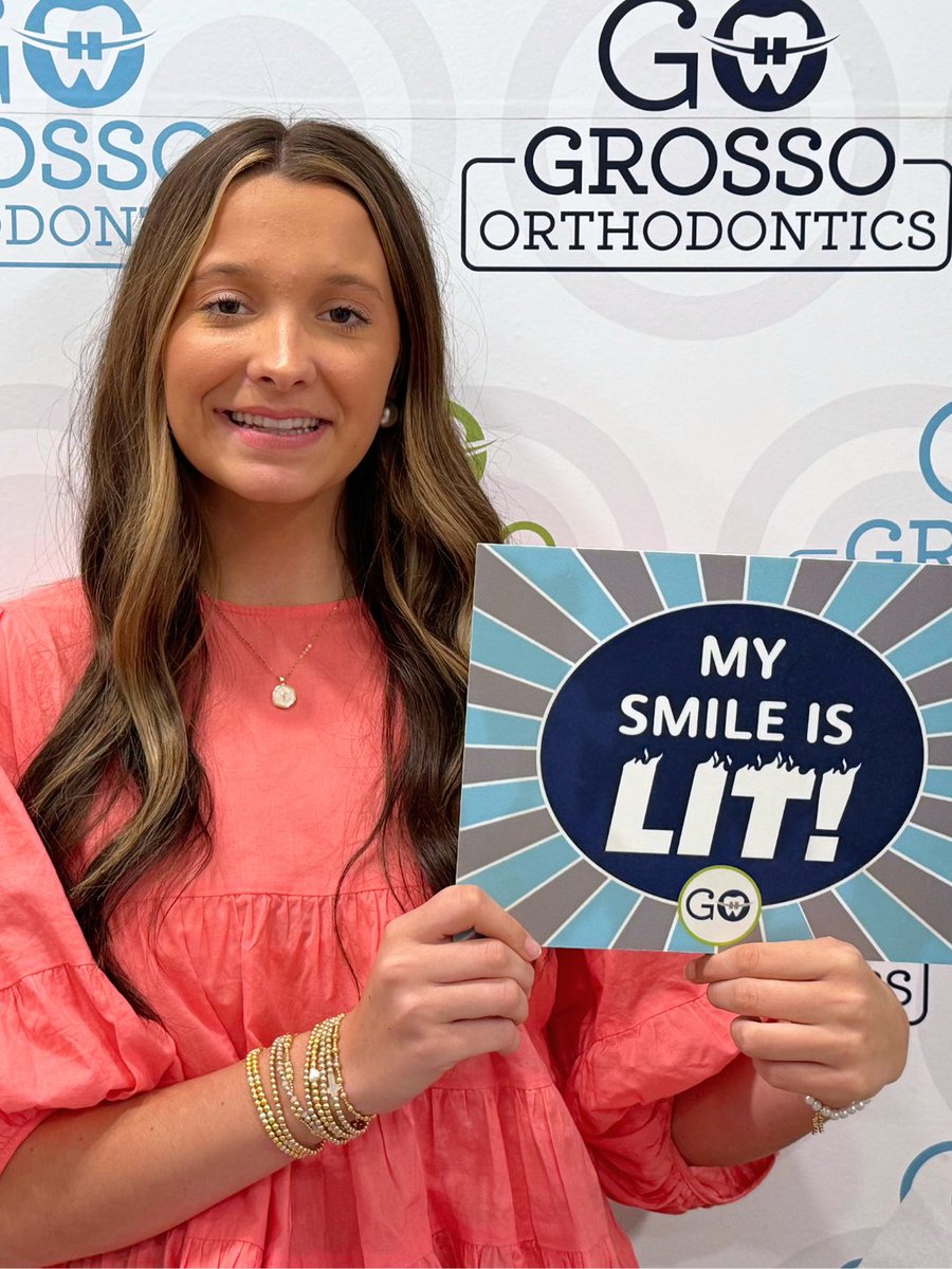 grossoortho's tweet image. Rylan got her braces off today. 🎉🦷

All smiles for this big moment. We love seeing that hard work pay off with a beautiful new smile. 😁✨

#GrossoOrthodontics #LocallyOwned #FamilyOwned #SmileTransformation