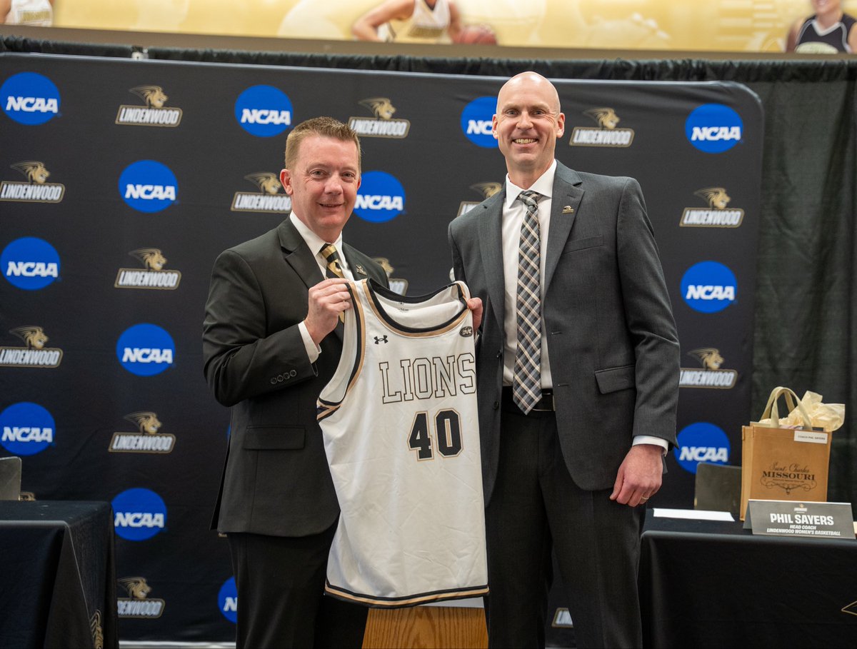 LindenwoodWBB's tweet photo. Introductory press conferences ✅

Let’s get to work! 🦁🏀

#RespectTheWood https://t.co/CAIlT3CqgB