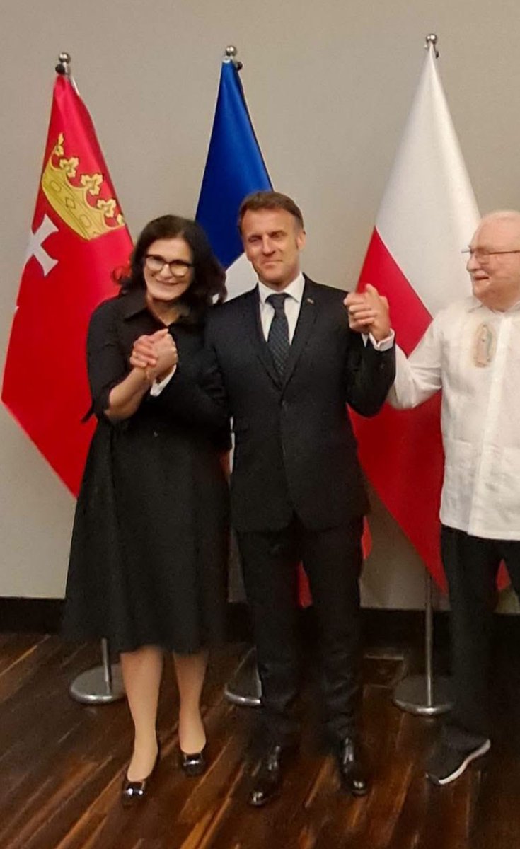 e-Janusz Ch. 🛷💉🪺 tweet media