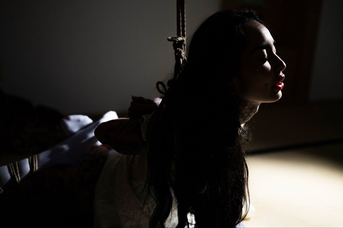 Seattle Shibari tweet media