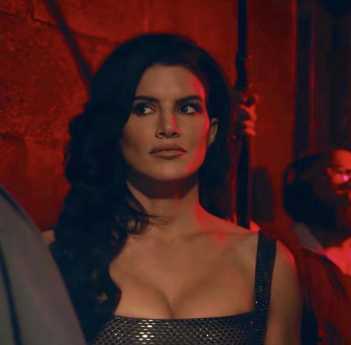 Gina Carano 🕯 tweet media