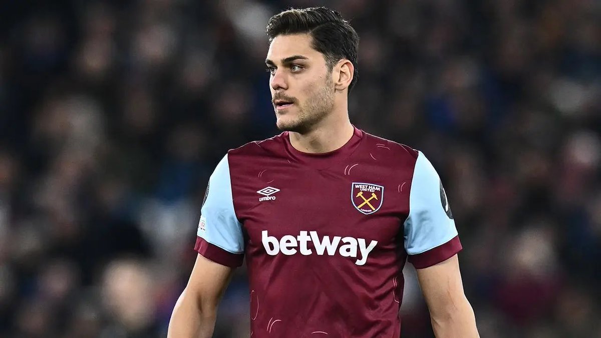 dimitrismanakos's tweet photo. Konstantinos Mavropanos is playing at an elite level right now — easily in the Premier League’s top 5 centre-backs.

Massive improvement under Nuno Espírito Santo at West Ham United. Different player.

#Mavropanos #WHUFC #PremierLeague #COYI 🔥💪🇬🇷 https://t.co/Zj9TxEUtvO