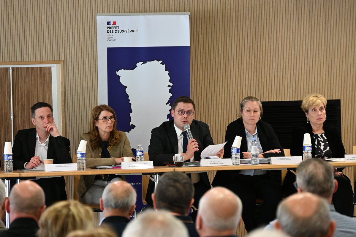 Image de Préfet des Deux-Sèvres : #ÉlusLocaux |🤝Au plus près des collectivités

📌Le 20 avril à #Parthenay, Simon Fetet, préfet des #