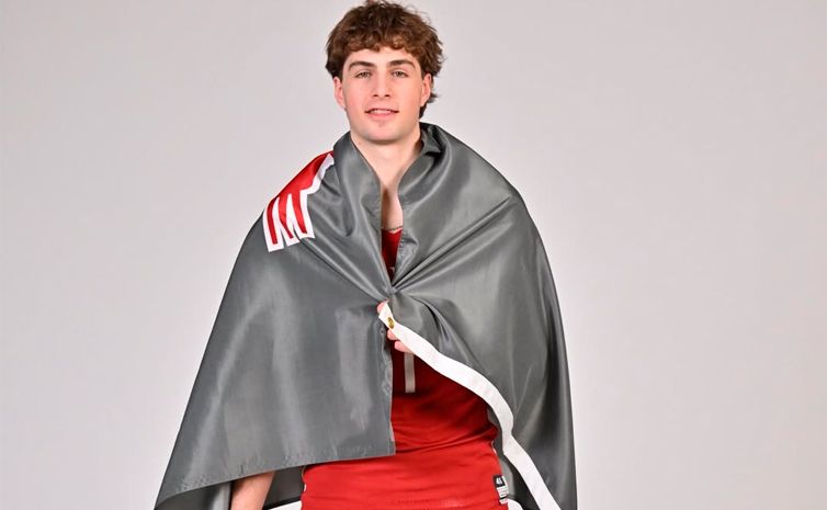 basquetplus's tweet image. La promesa argentina dejó Northwestern y jugará su segundo año en los Cougars, que se trasladan a la Conferencia Pac-12.

Tyler Kropp jugará la próxima temporada en Washington State
basquetplus.com/ncaa-tyler-kro…
#NCAA