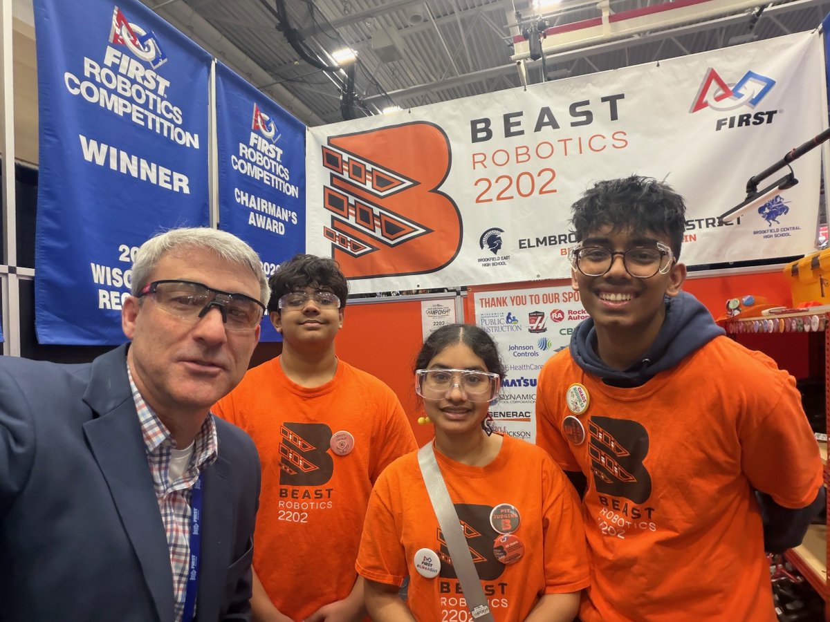 SenHutton's tweet photo. It was great to visit the FIRST Robotics annual state championship this weekend at Brookfield East. Year after year the robotics students wow and inspire the rest of us with their innovations - they have a bright future! https://t.co/kolNVWIpAl