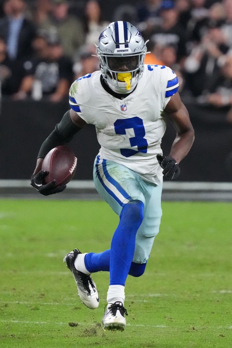 MLFootball's tweet image. NO CHEATING ALLOWED.   Tell me where #Cowboys wide receiver George Pickens went to college: