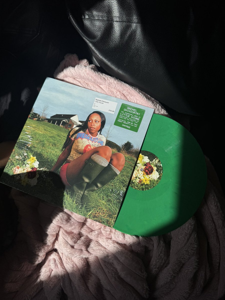 kaitlin 𖤐 ₊˚⊹ tweet media