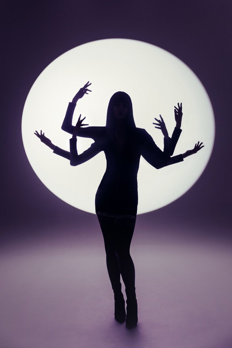 Анна Провидение tweet media