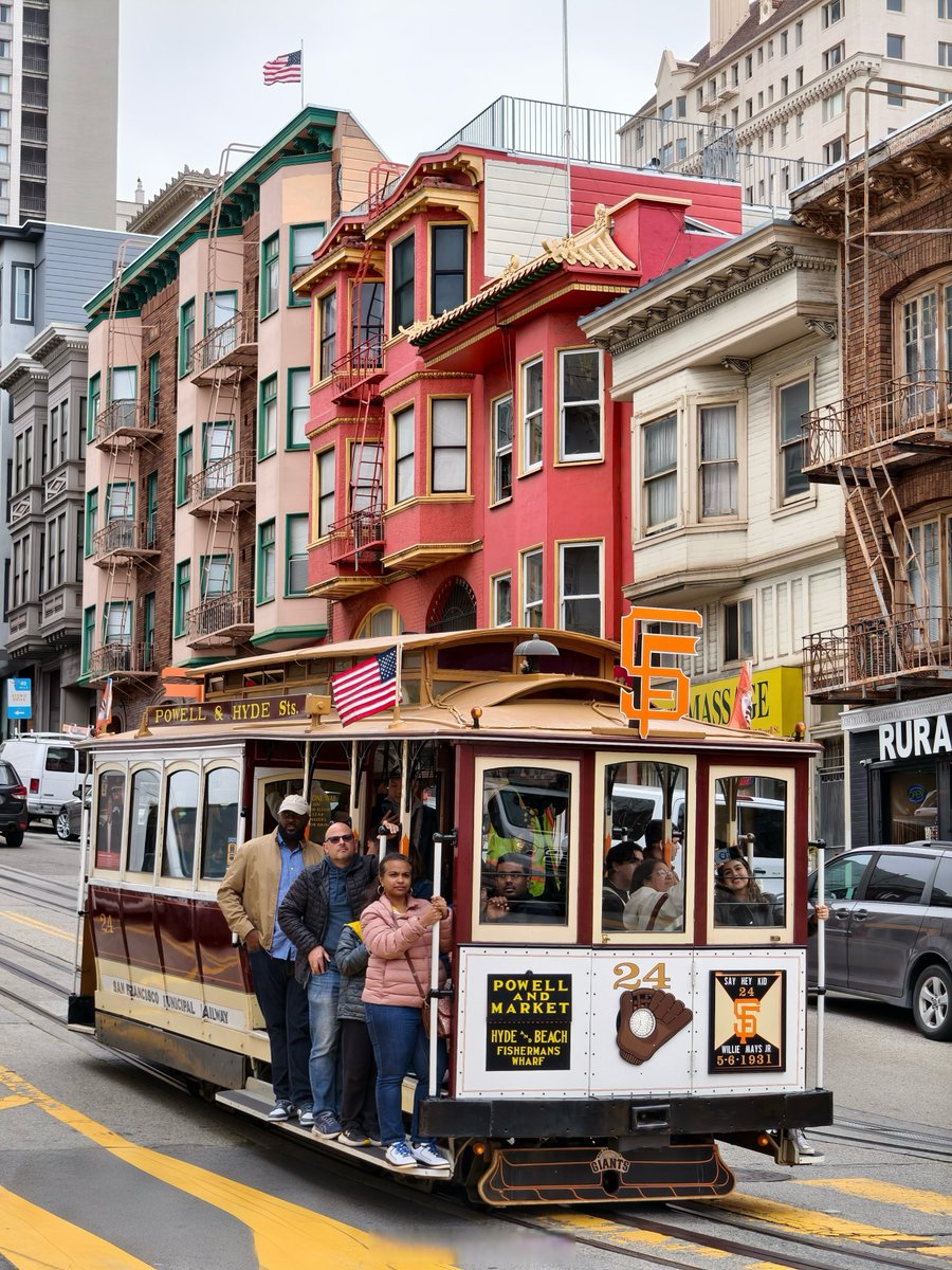 bureau pierre tweet media