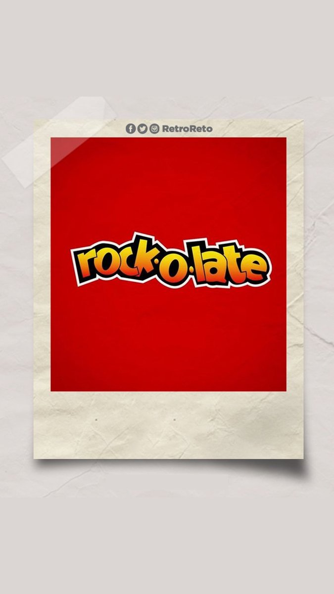 RetroReto's tweet photo. Si Savoy trajera de vuelta el Rockolate, nos daría el boleto de regreso a nuestra mejor época. Ser "Retro" no significa que estemos viejos... ¡Somos clásicos! 🍫🚀 Ojalá escuchen nuestras plegarias, porque Rockolate es el mejor chocolate. #RetroReto #Rockolate https://t.co/R1kx8dOSFy