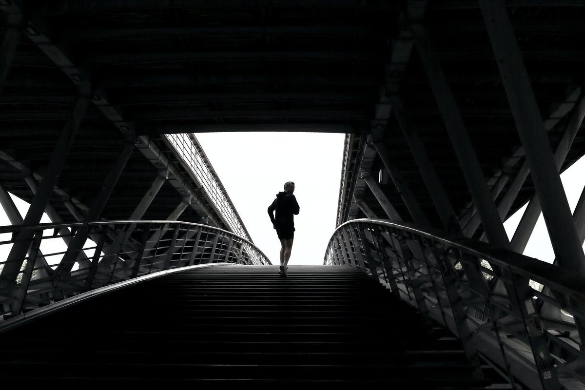 colinesss's tweet image. In motion
#streetphotography #street #black-and-white #Paris #pascalcolin #canon #50mm