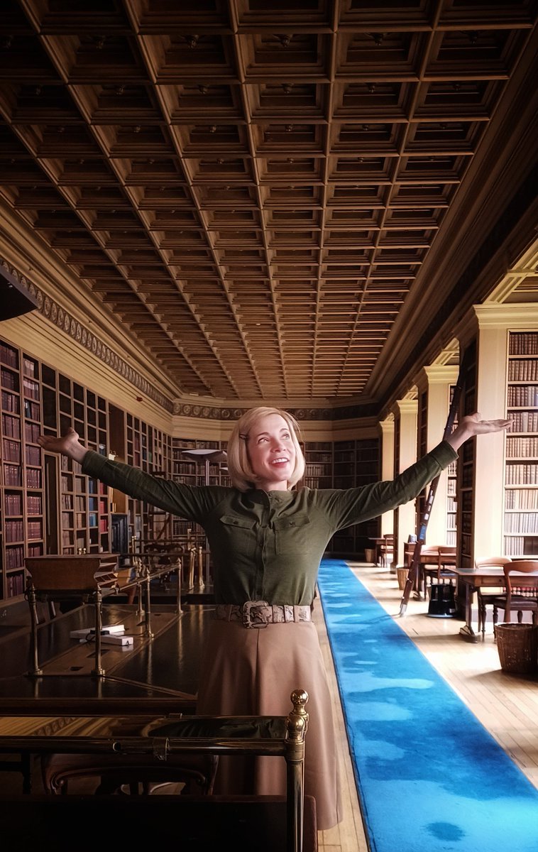 Lucy Worsley tweet media