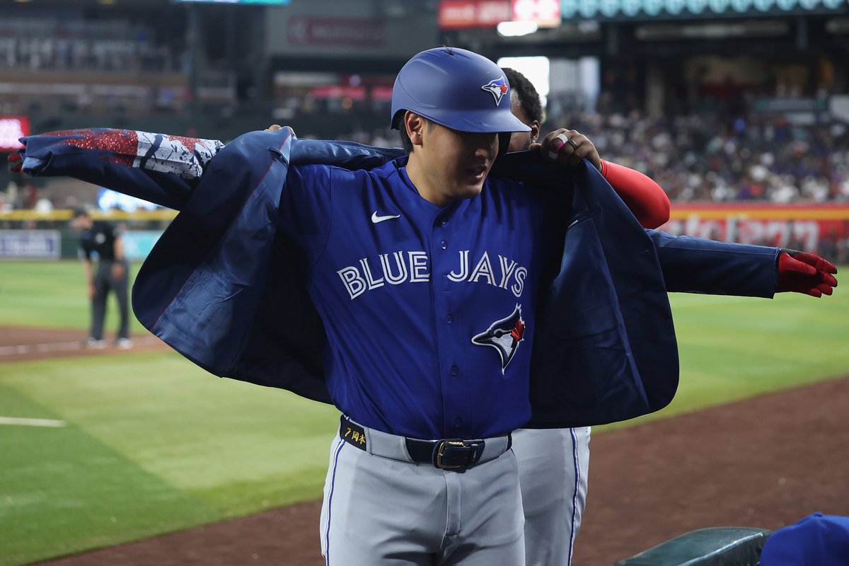 MLB tweet media