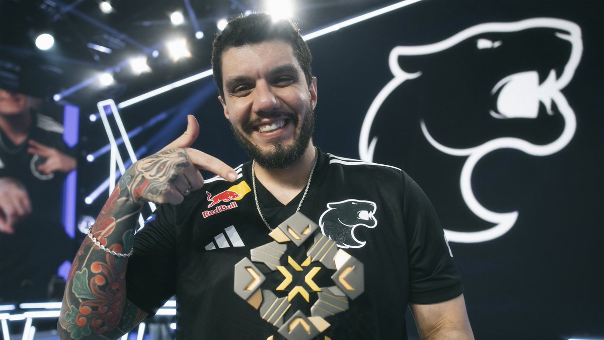 VCT DESATUALIZADO tweet media