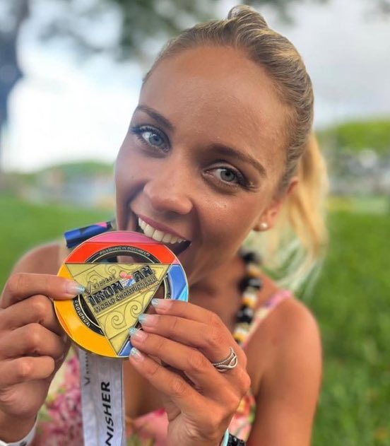 Daily Loud tweet media