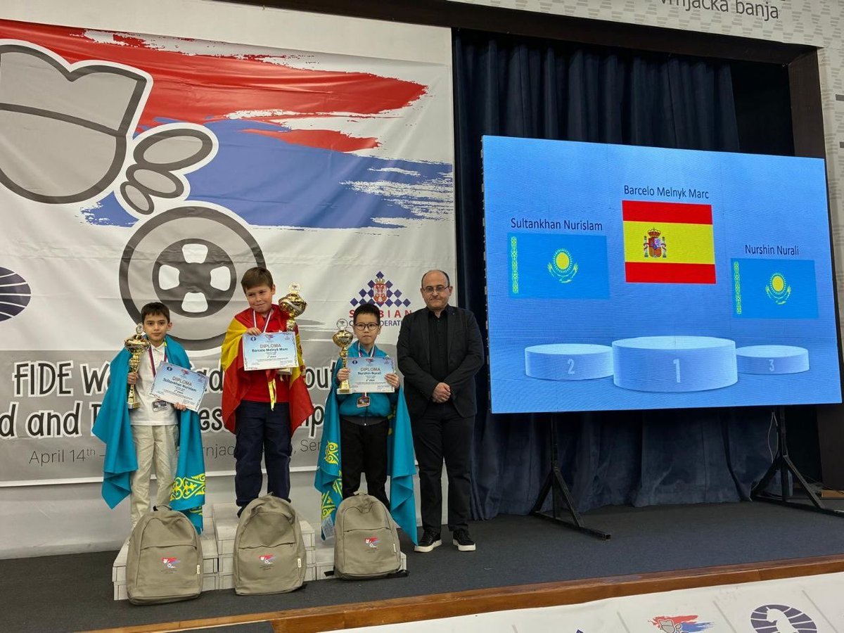 Javier Ochoa de Echagüen tweet media