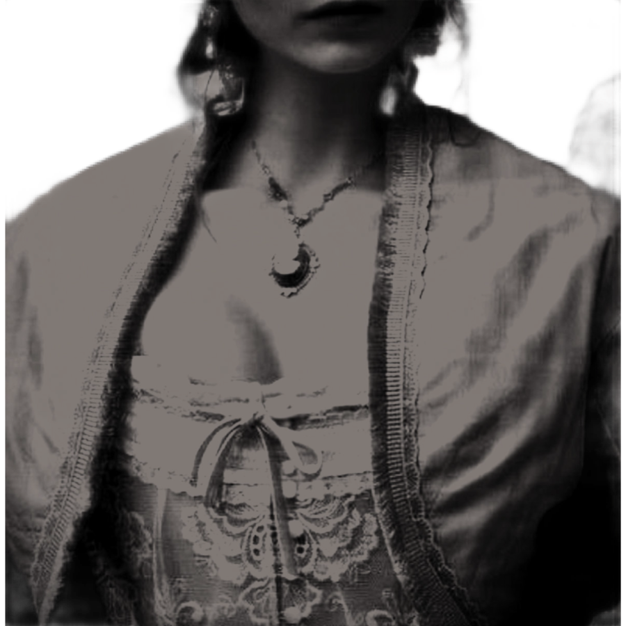 ‍ ‍ ‍ 𝑞𝑢𝑒𝑒𝑛‍ ‍of ‍ 𝐻𝐸𝐿𝐿 tweet media