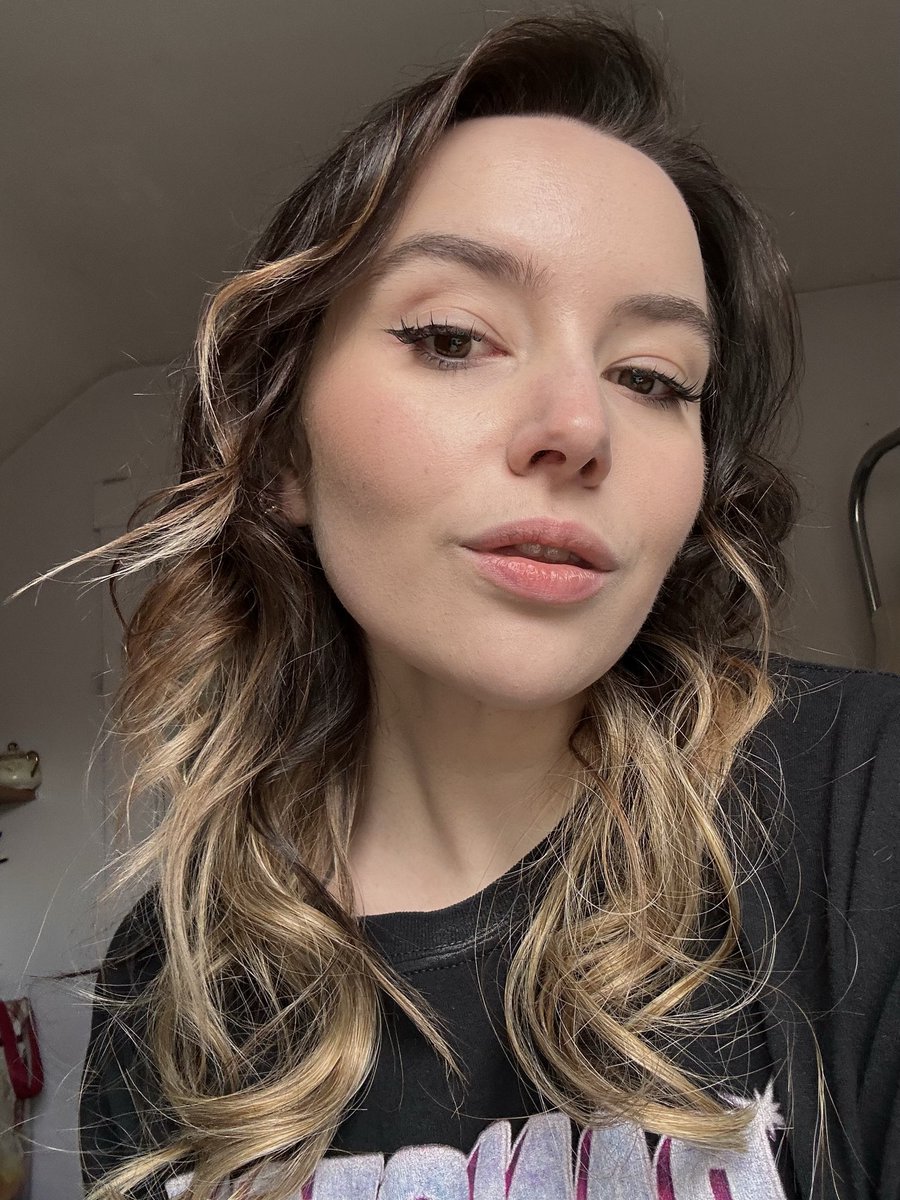 jo⁷ 🦋 is seeing bts tweet media