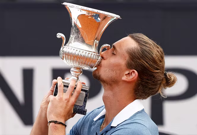 marly0487's tweet photo. happy birthday @AlexZverev https://t.co/X3SX8HdI0s