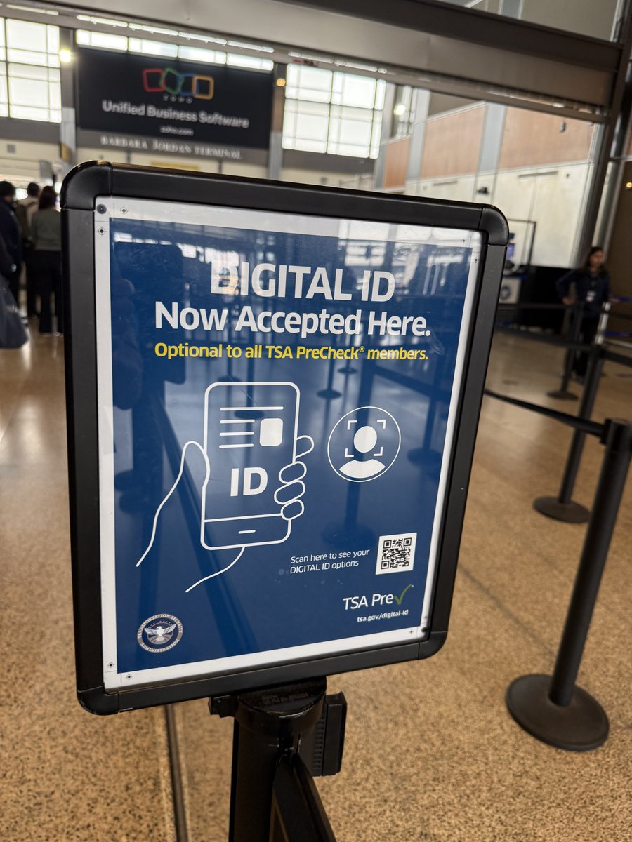 Real Eyes Realize Real Lies tweet media