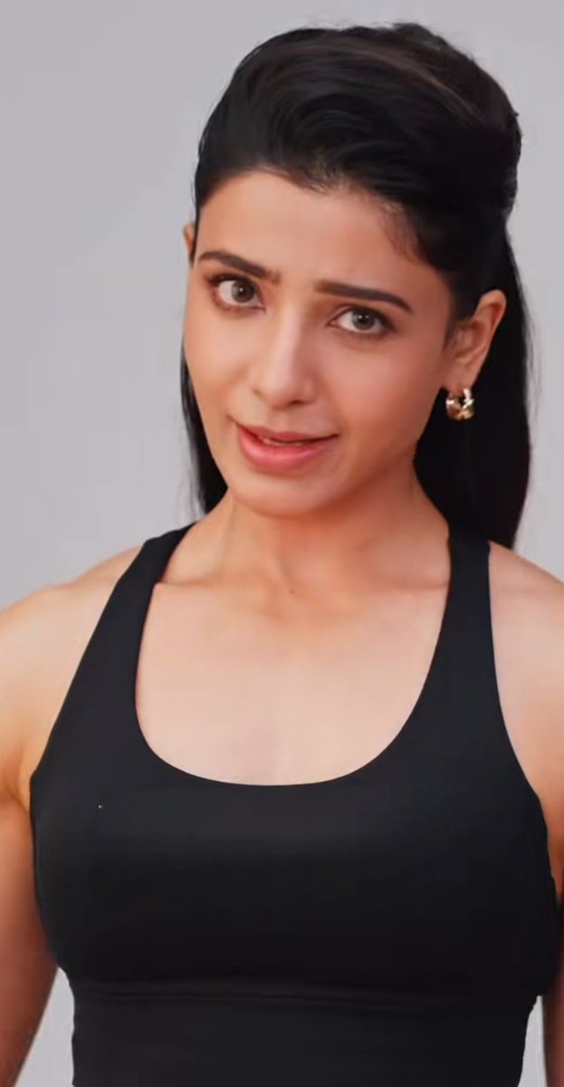 sana sissy tweet media