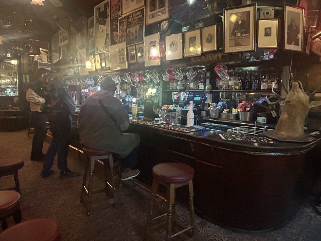 Saving London Pubs tweet media