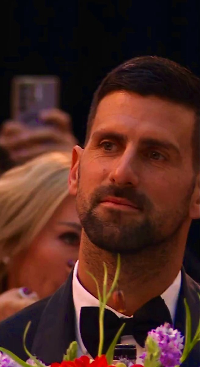 Sheksso's tweet image. #Djokovic 
haNDsome is his middle name! 🤵🏻‍♂️
The initials don’t lie 😉

#Laureus26 #NoleFam