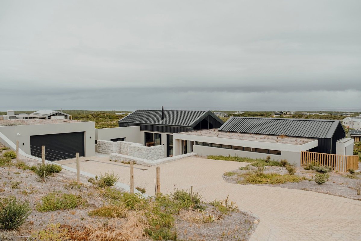 ❎e k ℹ️ tweet media