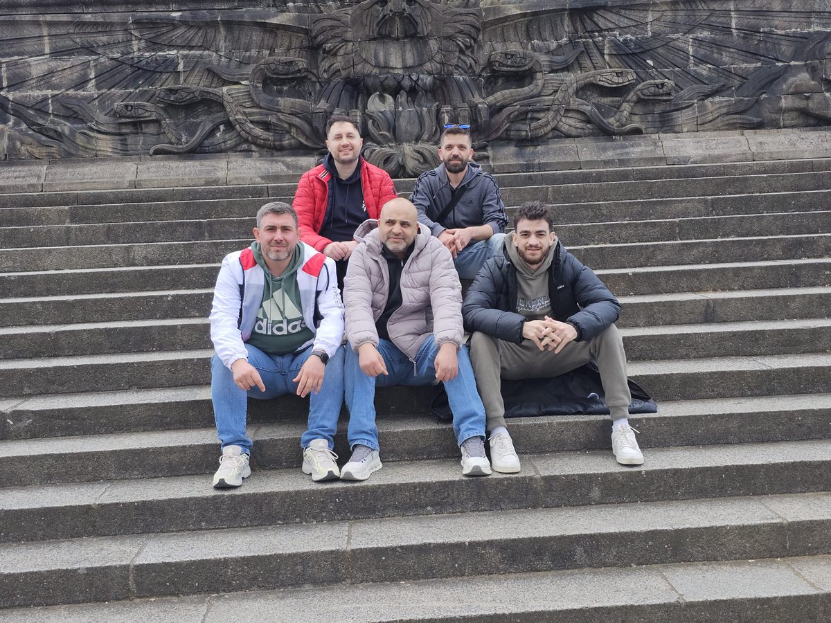 Basel 🇸🇾 tweet media