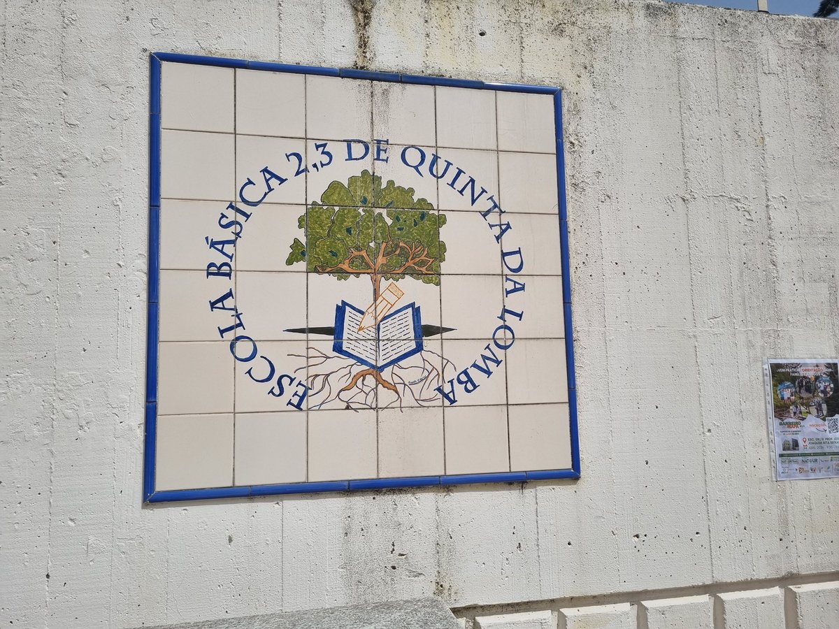 feijoozorelle's tweet image. 📍 Día 1 Erasmus 🇪🇺🇵🇹
Eva Pousa inicia a súa estancia de observación no Agrupamento de Escolas de Santo André (Barreiro). Primeira toma de contacto cun sistema colaborativo, inclusivo e cheo de boas prácticas 🤝✨@sepiegob 

#ErasmusPlus #Educación