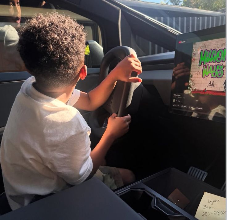 WIZKID MEDIA tweet media